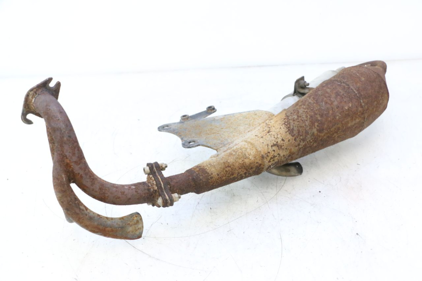 photo de EXHAUST PIPE KEEWAY RY6 2T 50 (2011 - 2019) - Fixing points details