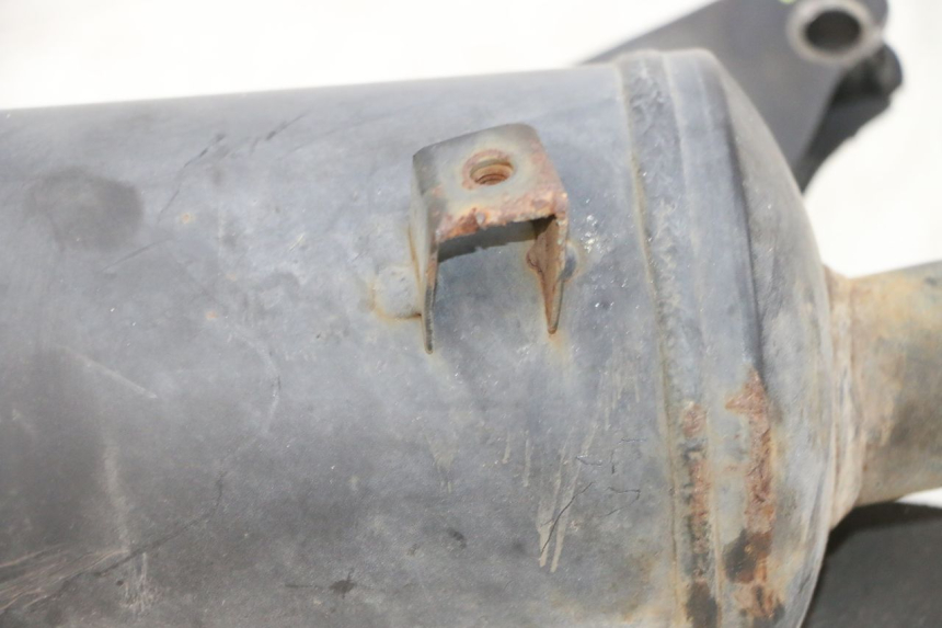 photo de EXHAUST PIPE JM MOTORS SANTANA 50 (2014 - 2023) - Zoom on usage condition