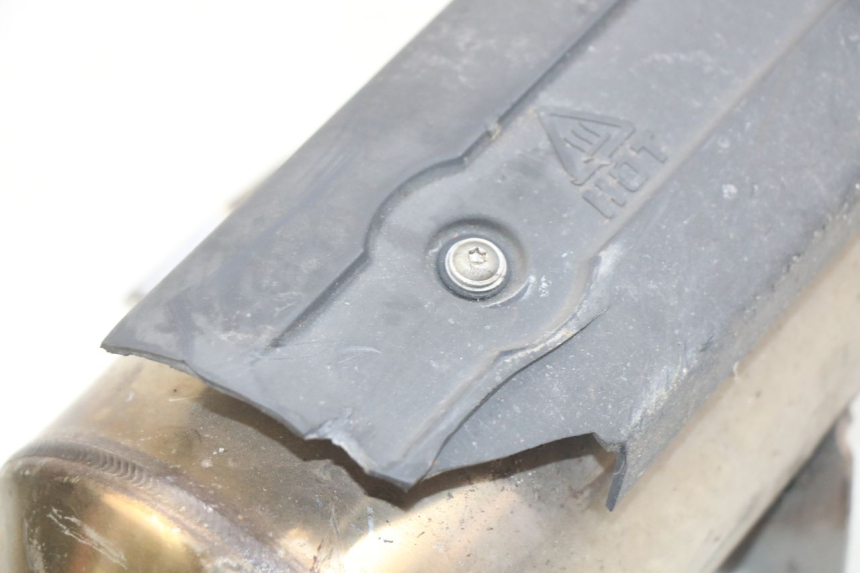 photo de EXHAUST PIPE PEUGEOT SATELIS 125 (2010 - 2012) - Zoom on usage condition