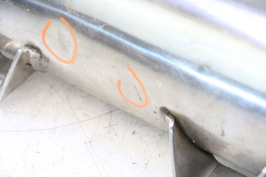 photo de EXHAUST PIPE PEUGEOT SATELIS 125 (2006 - 2009) - Component zoom