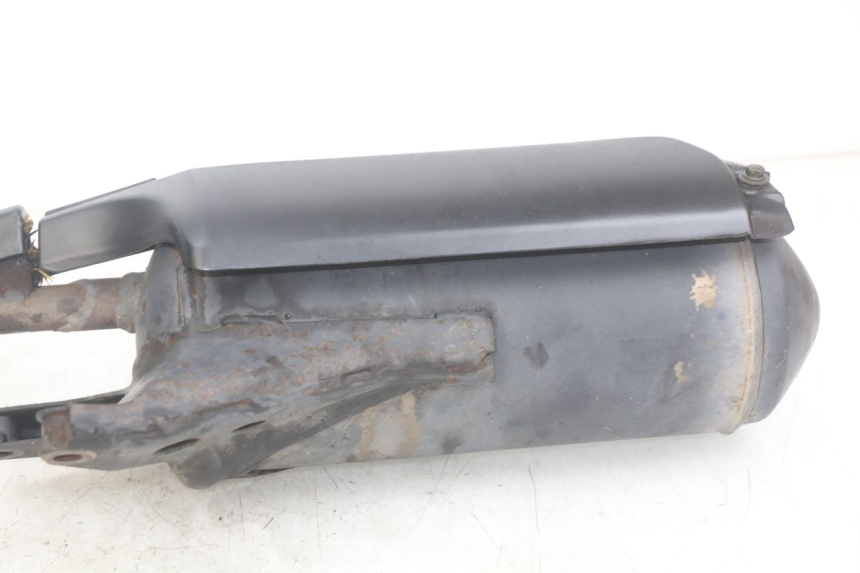 photo de EXHAUST PIPE HONDA SCV LEAD 100 (2003 - 2007) - Fixing points details