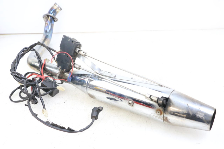 photo de EXHAUST HARLEY DAVIDSON SPORTSTER XL CUSTOM 1200 (2003 - 2004) - Component detail