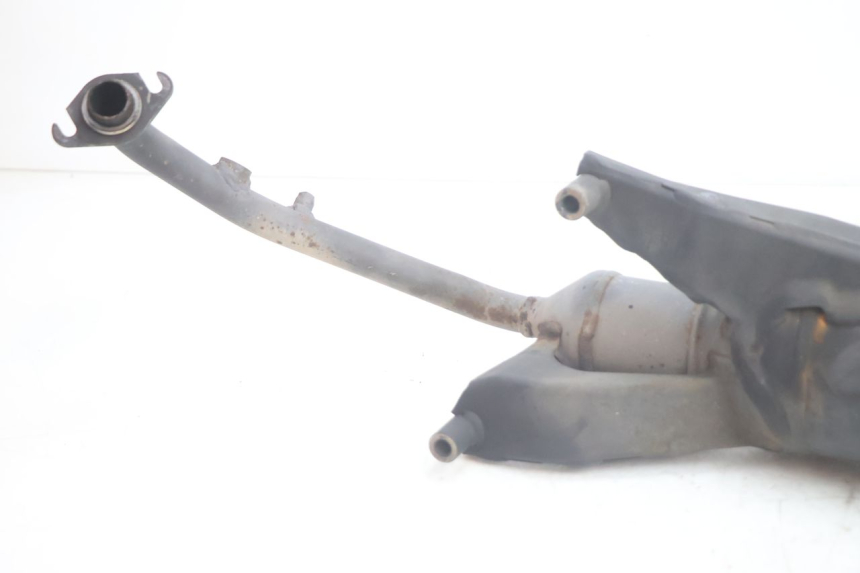 photo de EXHAUST PIPE PEUGEOT TWEET 4T 50 (2018 - 2022) - High-resolution close-up