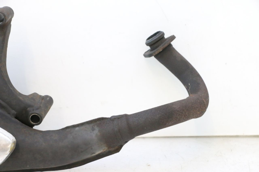 photo de EXHAUST PIPE PIAGGIO VESPA S 2T 50 (2007 - 2014) - Alternative perspective