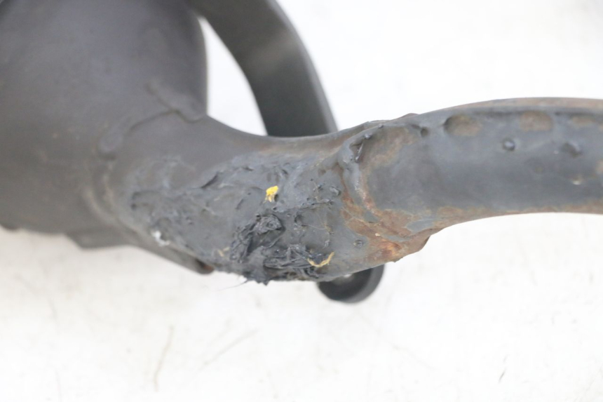 photo de EXHAUST PEUGEOT VIVACITY NEW 2T 50 (2008 - 2017) - Surface and material condition