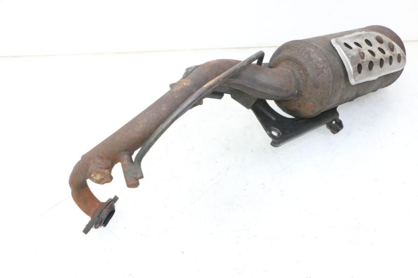 photo de EXHAUST PEUGEOT VIVACITY NEW 2T 50 (2008 - 2017) - Zoom on usage condition