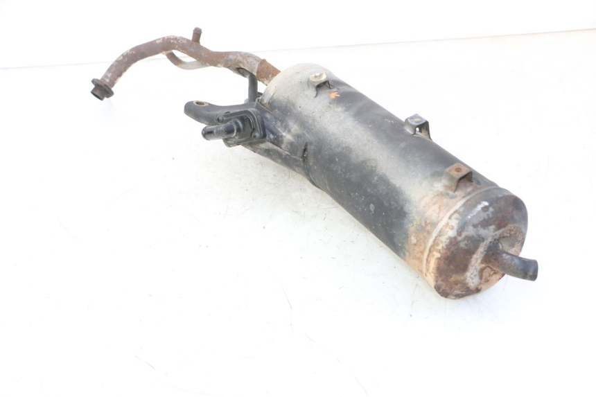 photo de EXHAUST PIPE PEUGEOT VIVACITY NEW 4T 50 (2008 - 2017) - Alternative angle