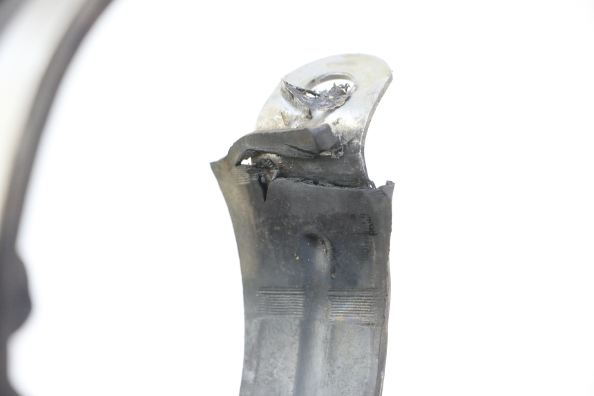 photo de EXHAUST PIPE VONROAD YIBEN 125 (2006 - 2010) - Focus on structure