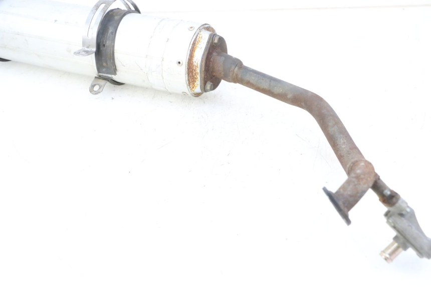 photo de EXHAUST PIPE VONROAD YIBEN 125 (2006 - 2010) - Zoom on usage condition