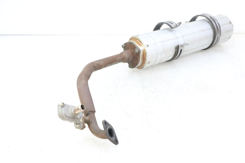 photo de EXHAUST PIPE VONROAD YIBEN 125 (2006 - 2010) - Fixing points details