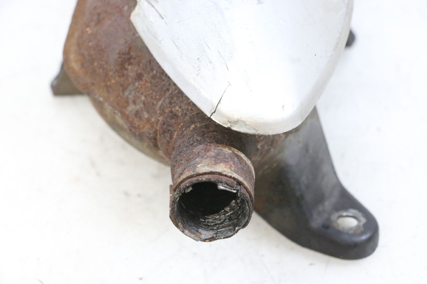 photo de EXHAUST PIPE PIAGGIO X8 125 (2004 - 2007) - Fixing points details