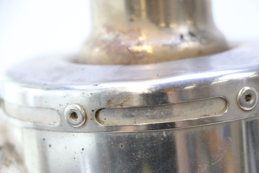 photo de EXHAUST HONDA XLV VARADERO 125 (2007 - 2012) - Distinctive features
