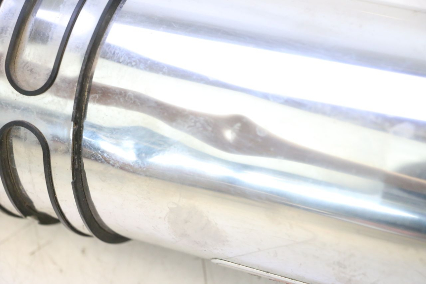 photo de EXHAUST HONDA XLV VARADERO 125 (2007 - 2012) - Detailed visual inspection