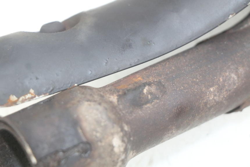 photo de EXHAUST PIPE YAMAHA YP MAJESTY 125 (2007 - 2010) - Surface and material condition