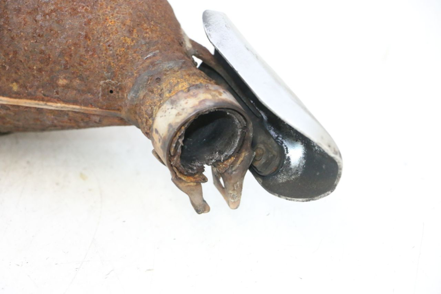 photo de EXHAUST PIPE YAMAHA YP MAJESTY 125 (2002 - 2006) - Additional view of the item