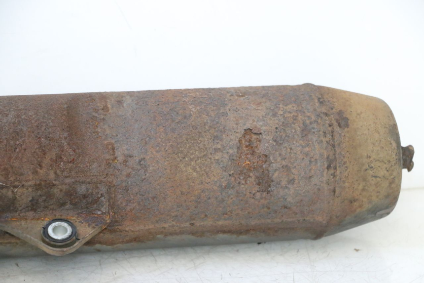 photo de EXHAUST PIPE YAMAHA YP MAJESTY 125 (1998 - 2001) - Detailed visual inspection