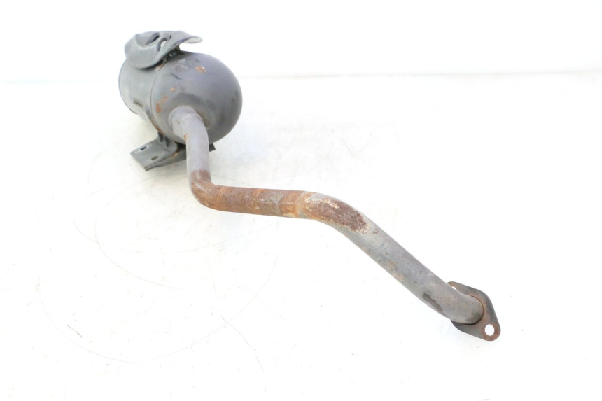 photo de EXHAUST PIPE YAMAHA YP MAJESTY 125 (2002 - 2006) - High-resolution close-up