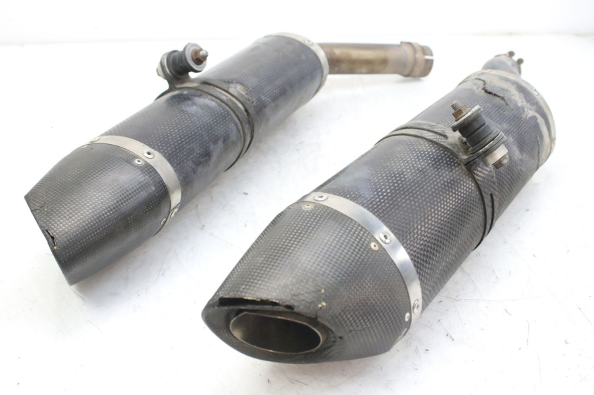 photo de EXHAUST PIPE YAMAHA YZF R1 1000 (2007 - 2008) - Zoom on usage condition