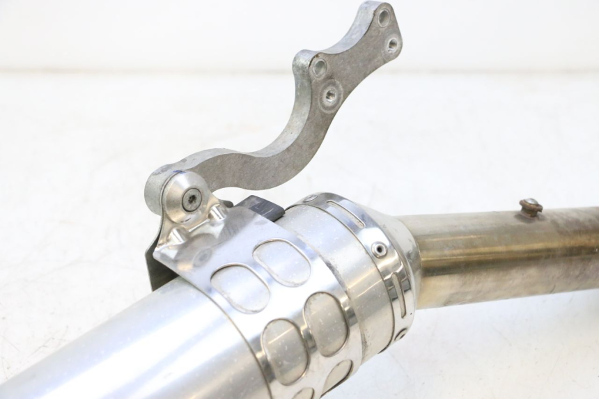 photo de EXHAUST KAWASAKI ZX-6R ZX6R 600 (2000 - 2002) - Technical close-up