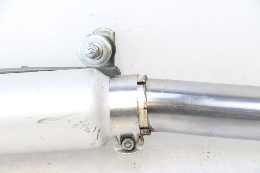 photo de EXHAUST PIPE KAWASAKI ZZR 600 (1995 - 2004) - Surface and material condition
