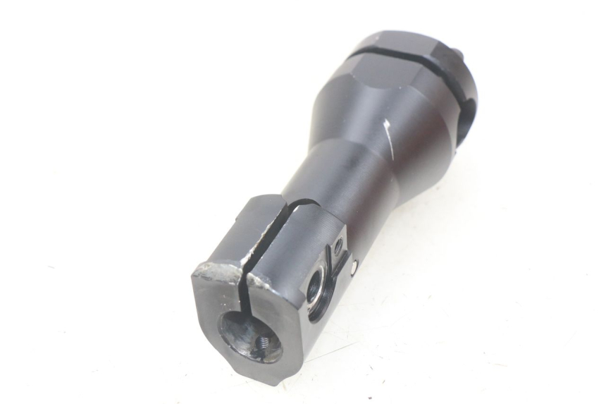 photo de HANDLEBAR STEM MBK BOOSTER SPIRIT NAKED 50 (2004 - 2017) - Zoom on usage condition