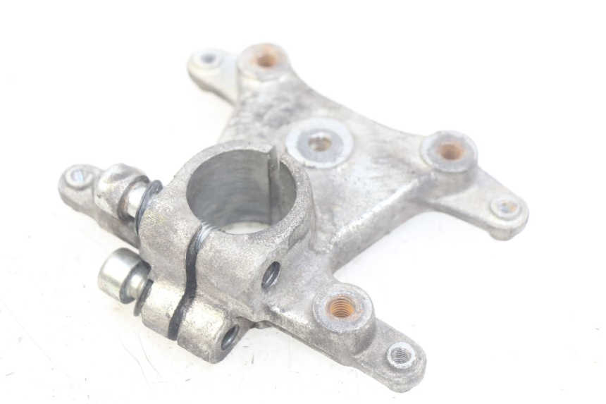 photo de HANDLEBAR RISER GILERA GP 800 (2007 - 2013) - Zoom on usage condition