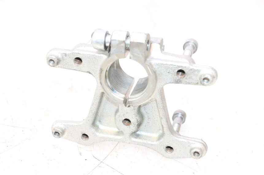 photo de HANDLEBAR RISER GILERA GP 800 (2007 - 2013) - Main view