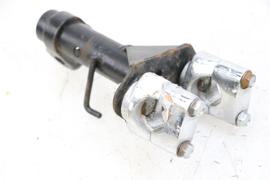 photo de HANDLEBAR STEM JM MOTORS OLDIES GT 4T 50 (2018 - 2025) - Technical close-up