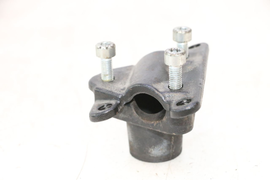 photo de HANDLEBAR STEM CAN-AM SPYDER RS 1000 (2008 - 2012) - Technical close-up