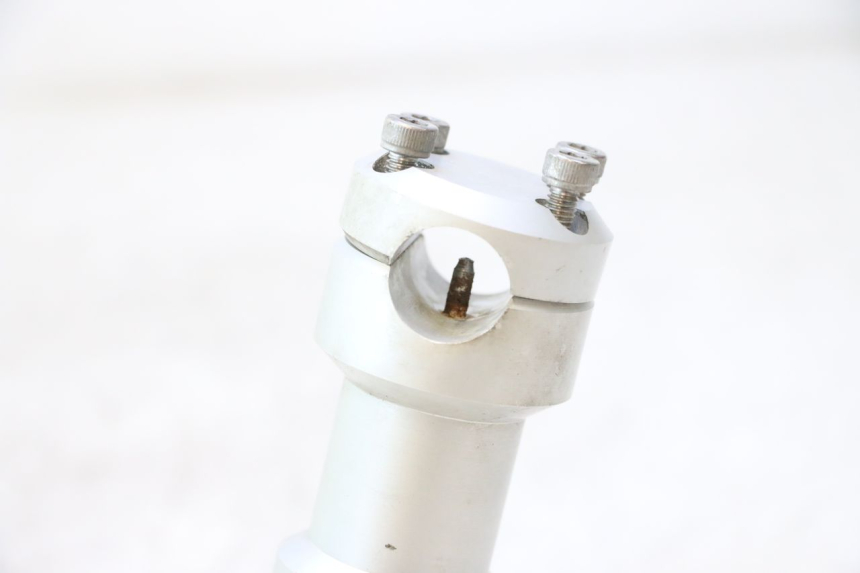 photo de HANDLEBAR STEM PEUGEOT STREETZONE NAKED 2T 50 (2014 - 2018) - Checked used part