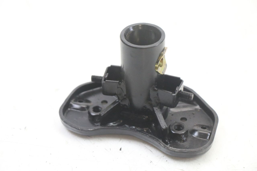 photo de HANDLEBAR RISER SYM JET 14 4T 50 (2018 - 2022) - Technical close-up