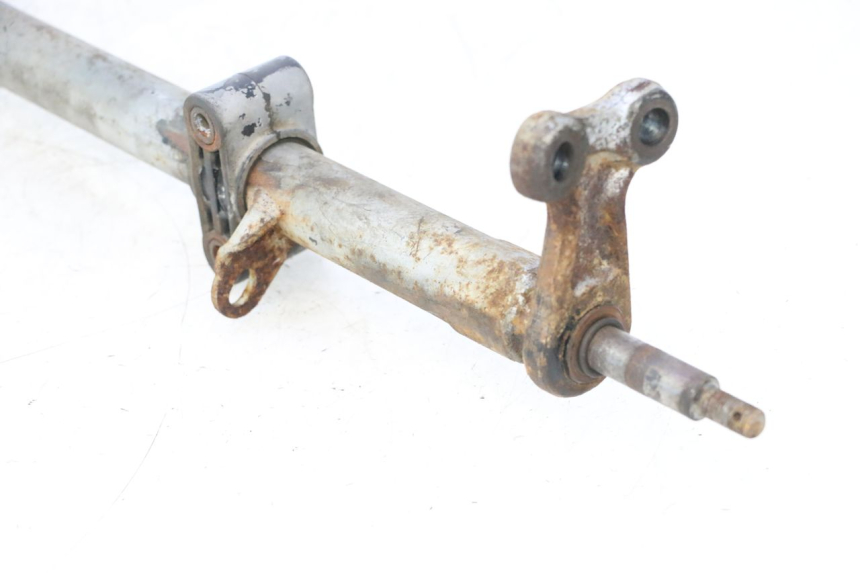 photo de HANDLEBAR STEM SMC XROAD 150 - Fixing points details
