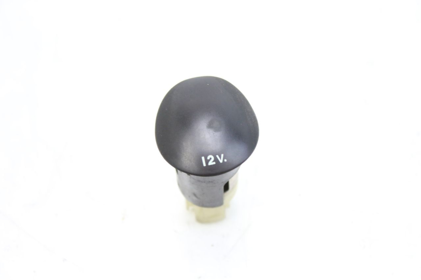 photo de CIGARETTE LIGHTER SOCKET PEUGEOT CITYSTAR 125 (2011 - 2017) - Component detail