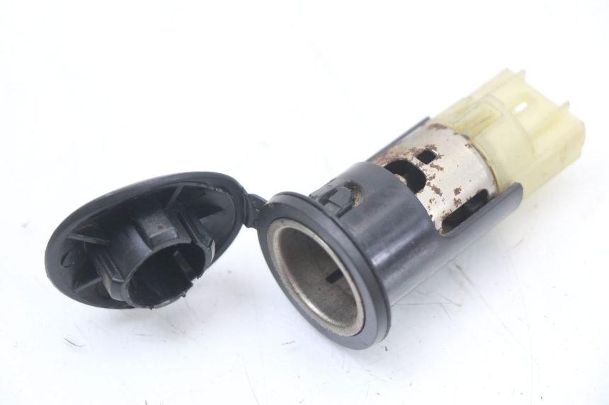 photo de CIGAR LIGHTER SOCKET PEUGEOT CITYSTAR 50 (2013 - 2017) - Main view