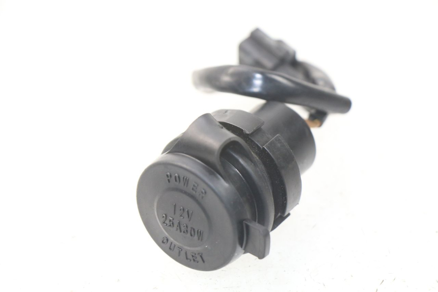 photo de CIGARETTE LIGHTER SOCKET YAMAHA FJR ABS 1300 (2006 - 2012) - Component detail