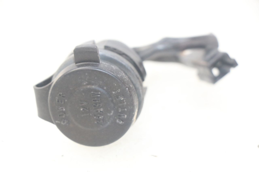photo de CIGARETTE LIGHTER SOCKET YAMAHA FJR ABS 1300 (2006 - 2012) - Component detail