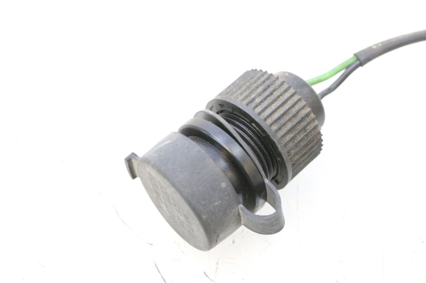 photo de CIGAR LIGHTER SOCKET SYM GTS EVO 125 (2009 - 2013) - Technical close-up