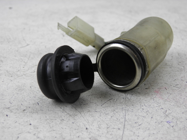 photo de CIGAR LIGHTER SOCKET HONDA FES S-WING SWING ABS 125 (2007 - 2015) - Component detail