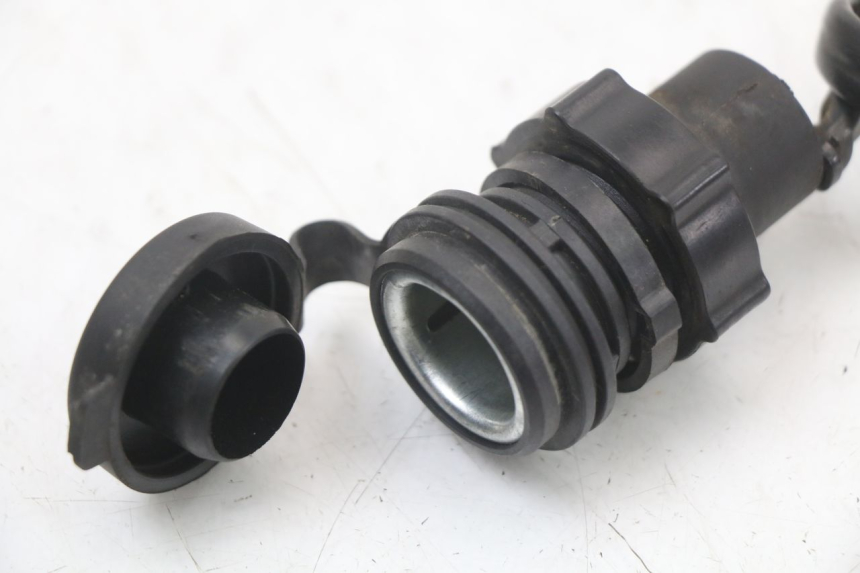 photo de CIGAR LIGHTER SOCKET HYTRACK HY S 4X4 410 (2013 - 2016) - Component detail