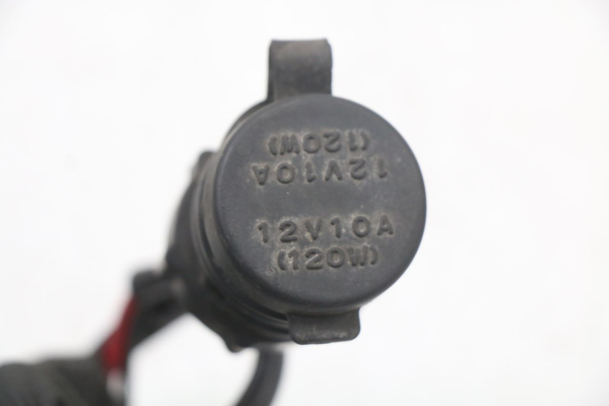 photo de CIGAR LIGHTER SOCKET HYTRACK HY S 4X4 410 (2013 - 2016) - Technical close-up