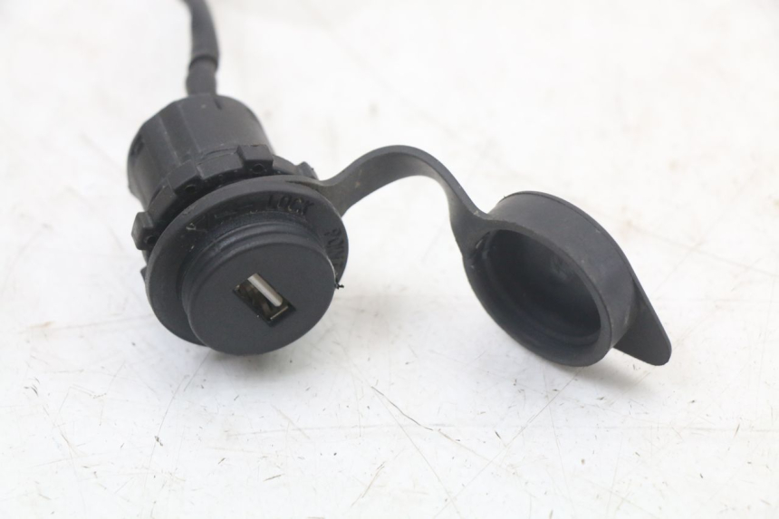 photo de CIGAR LIGHTER SOCKET MASAI SCRAMBLER SPORT 125 (2021 - 2025) - Alternative perspective