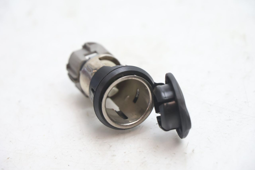 photo de CIGAR LIGHTER SOCKET PIAGGIO MP3 LT 400 (2007 - 2012) - Component detail