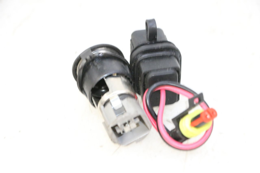 photo de CIGAR LIGHTER SOCKET PIAGGIO MP3 500 (2014 - 2017) - Product overview