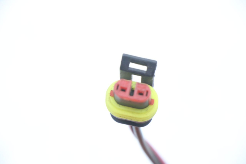 photo de CIGARETTE LIGHTER SOCKET PIAGGIO NEW TYPHOON 50 (2018 - 2021) - Technical close-up