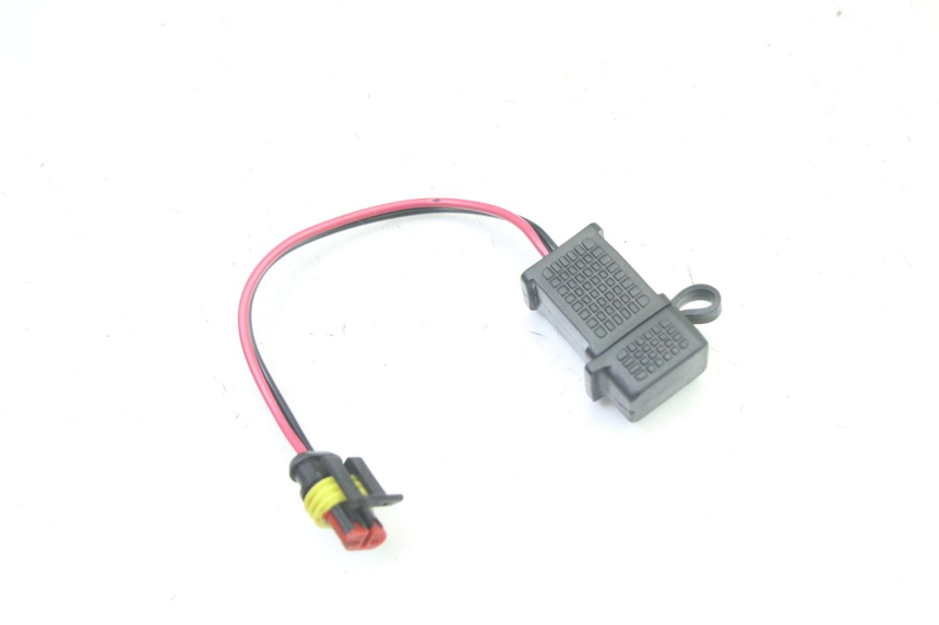 photo de CIGARETTE LIGHTER SOCKET PIAGGIO NEW TYPHOON 50 (2018 - 2021) - Technical close-up