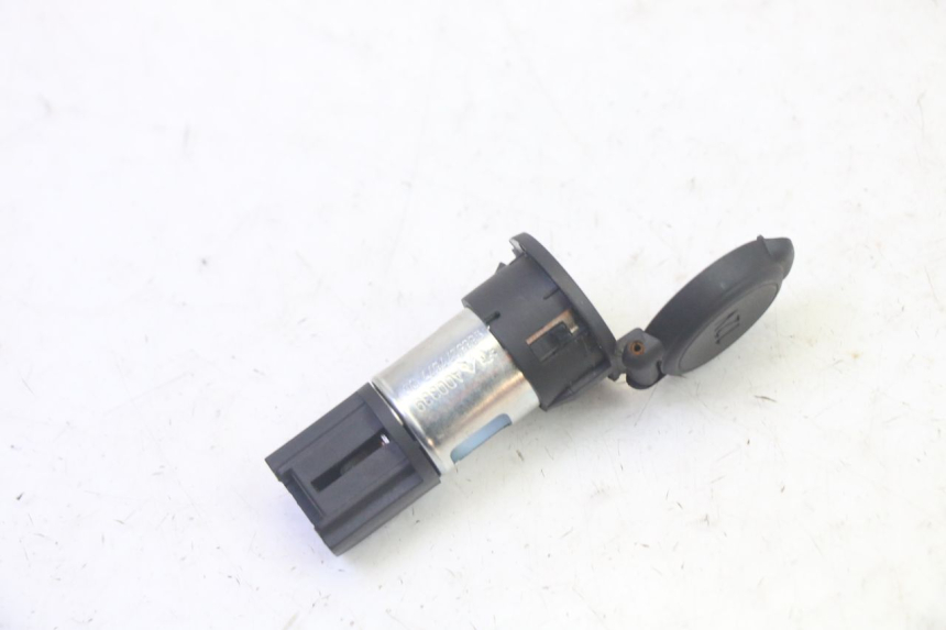 photo de CIGAR LIGHTER SOCKET LIGIER PULSE 3 1 (2014 - 2020) - Zoom on usage condition