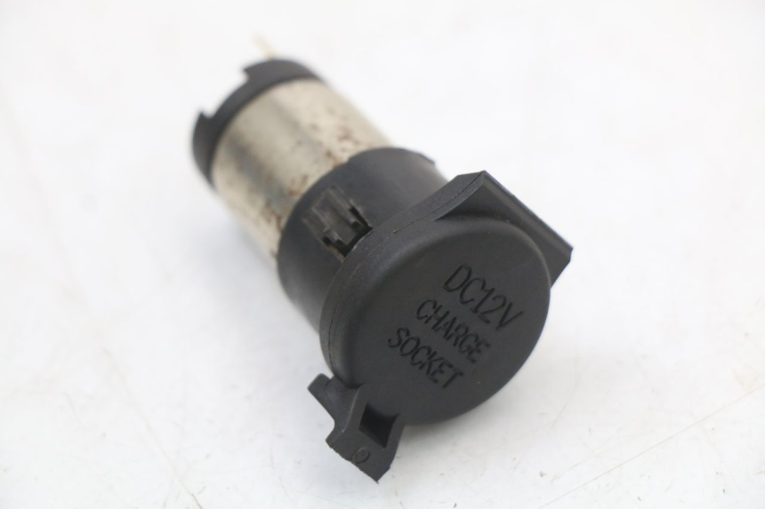 photo de CIGAR LIGHTER SOCKET DAELIM S3 125 (2010 - 2017) - Component detail