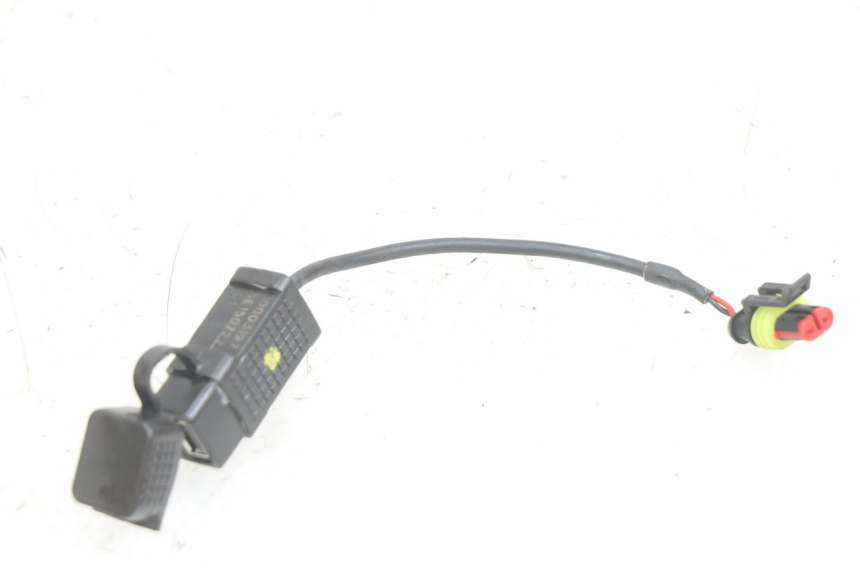 photo de CIGARETTE LIGHTER SOCKET APRILIA SXR 50 (2021 - 2023) - Component detail