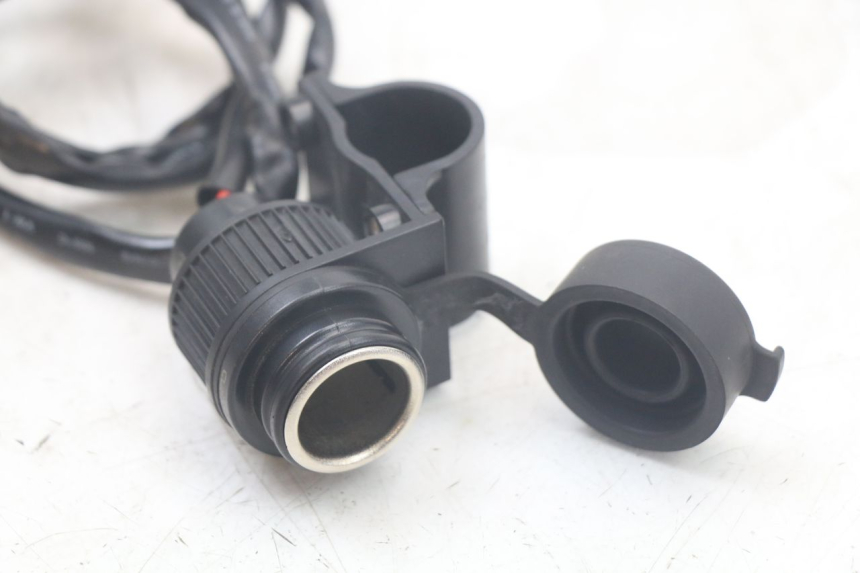 photo de CIGARETTE LIGHTER SOCKET KAWASAKI VERSYS ABS 650 (2015 - 2018) - Component detail