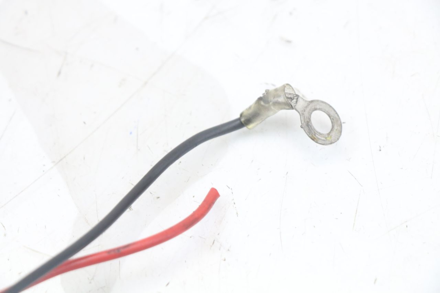 photo de CIGAR LIGHTER SOCKET YAMAHA FZ1 FAZER 1000 (2007 - 2009) - Fixing points details